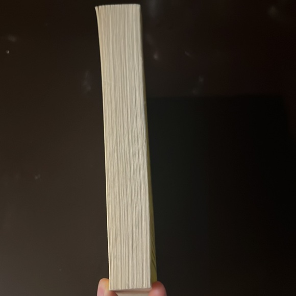 We are never meeting in real life book - Picture 4 of 7